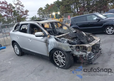 2010 Volvo Xc60 T6/T6 R-Design z USA, uszkodzony, nr VIN YV4992DZ6A2060465